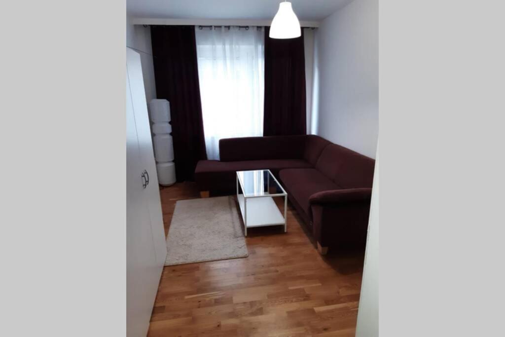 Ferienwohnung Privat,geschäftlich oder Familienausflug... BRE Exterior foto